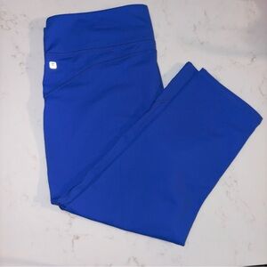 Fabletics Capri leggings